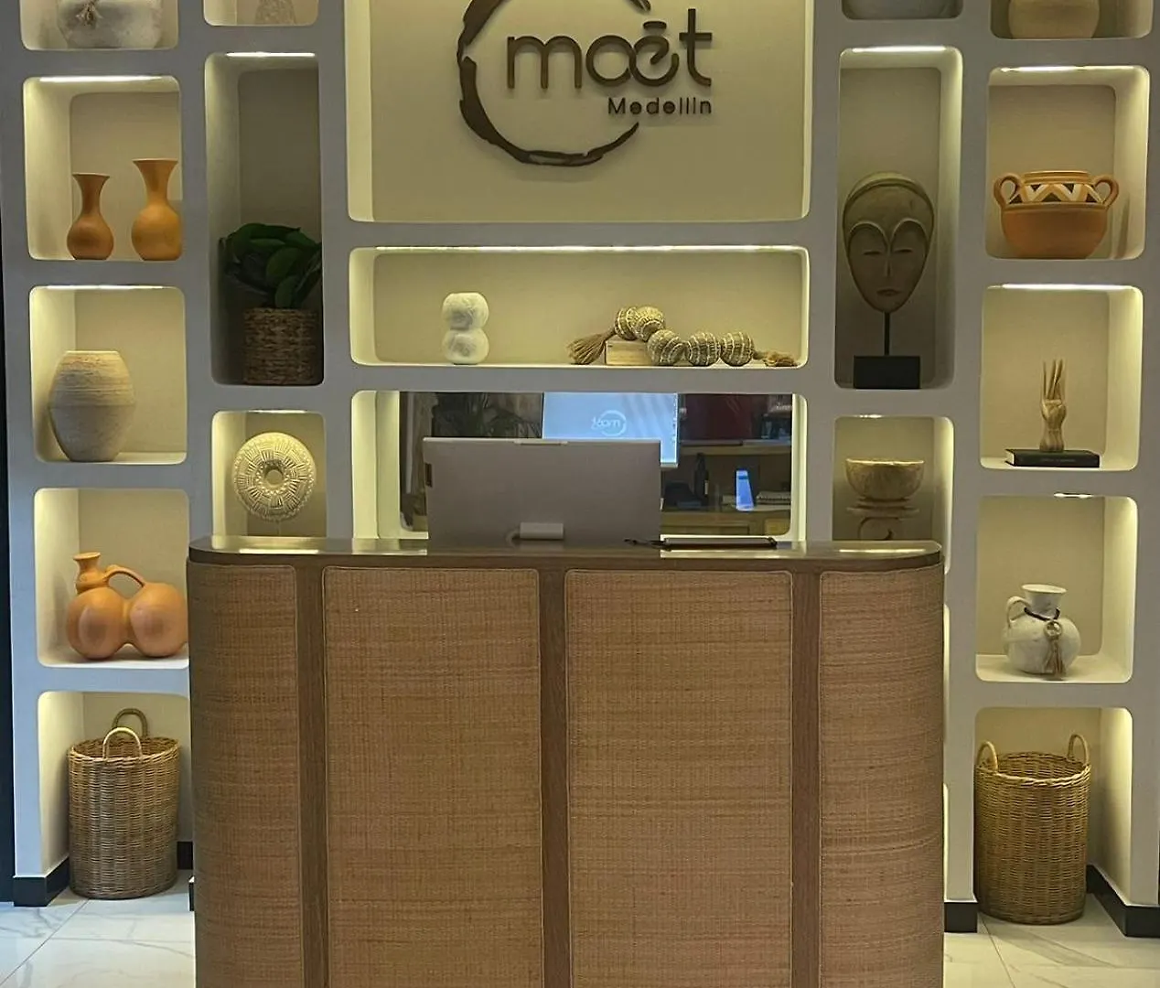 Moet Medellin Hotel