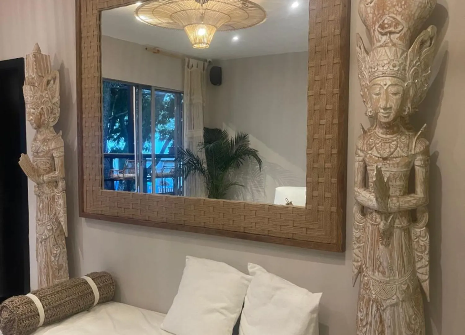 Moet Medellin Hotel