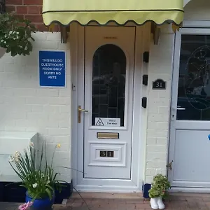 Thiswilldo No Breakfast No Children Or Pets Parking Permit For St Hilda Street Only And First Floor Only (adults Only) Bridlington