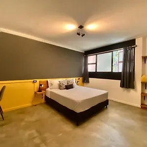 Casa Mosaiko Primer Parque Laureles Maison d'hôtes